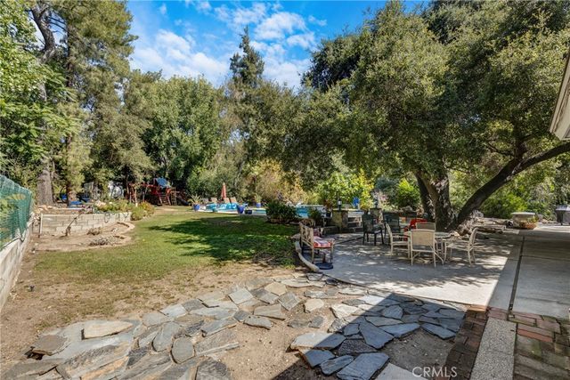 3999 El Lado, La Crescenta, CA 91214