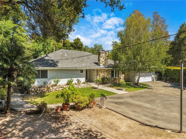 3999 El Lado, La Crescenta, CA 91214