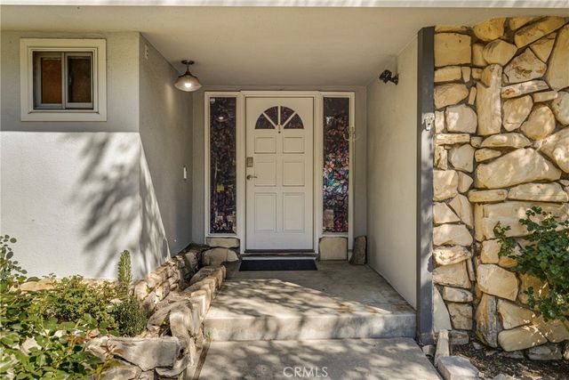 3999 El Lado, La Crescenta, CA 91214