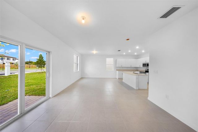 2448 SE 27th Terrace 2448, Homestead, FL 33035