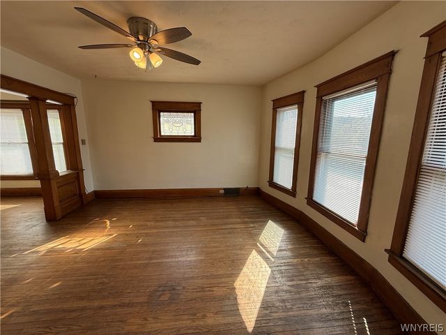 22 Briggs Avenue, Buffalo, NY 14207