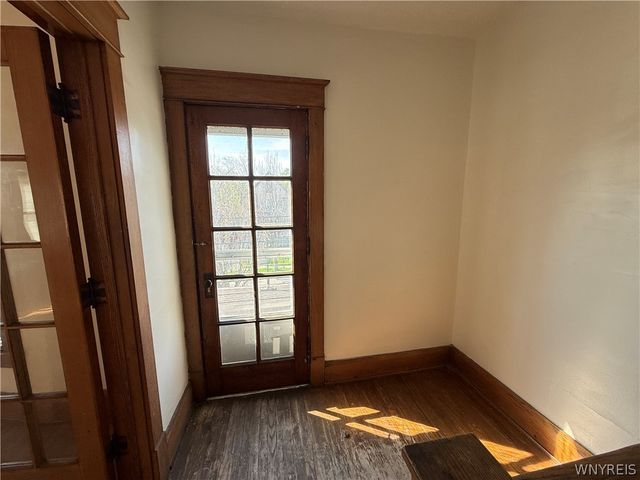 22 Briggs Avenue, Buffalo, NY 14207