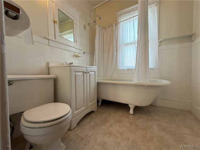 22 Briggs Avenue, Buffalo, NY 14207