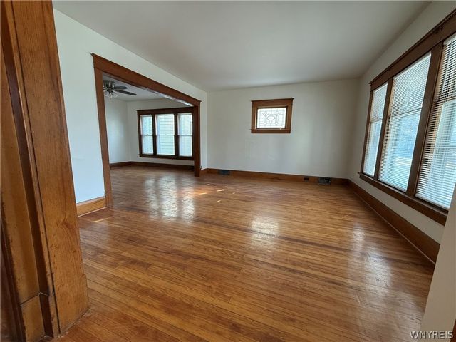 22 Briggs Avenue, Buffalo, NY 14207