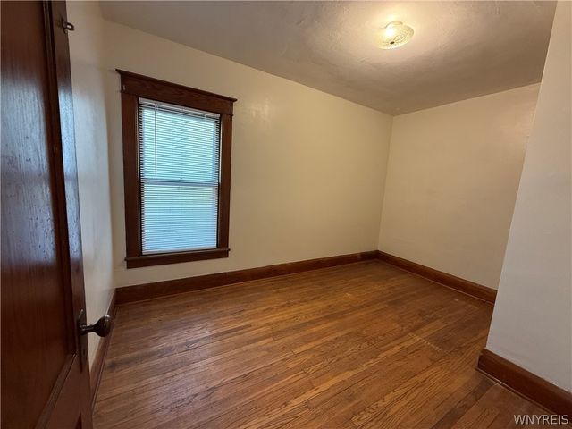 22 Briggs Avenue, Buffalo, NY 14207