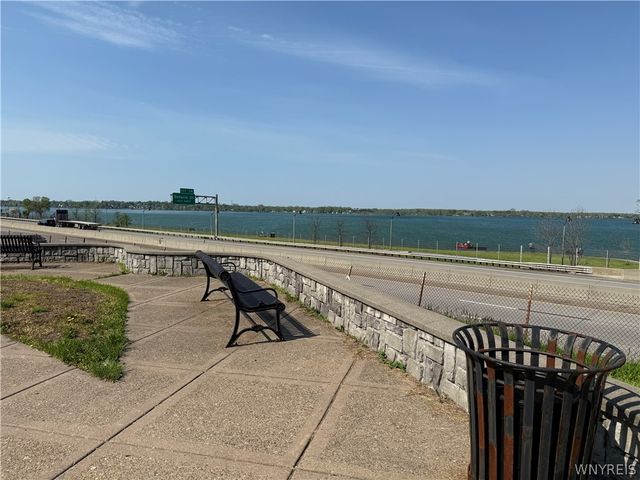 22 Briggs Avenue, Buffalo, NY 14207