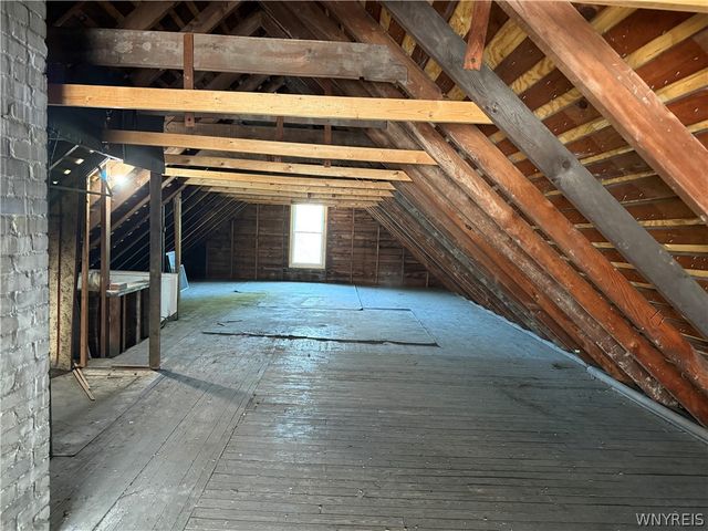 22 Briggs Avenue, Buffalo, NY 14207