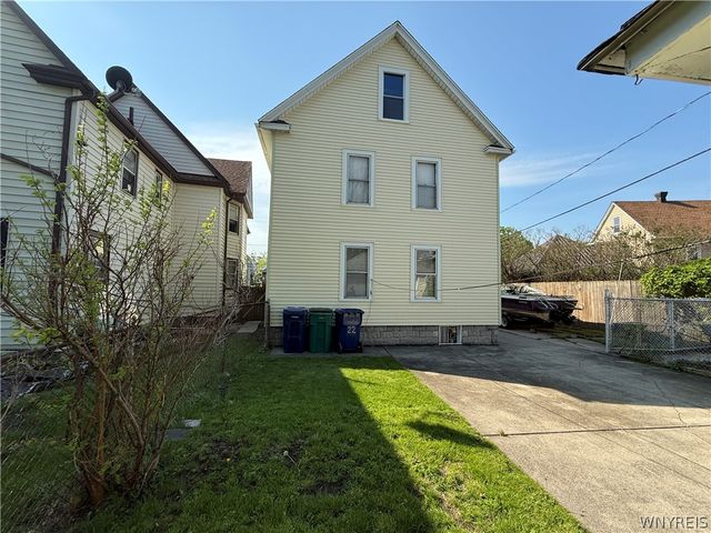 22 Briggs Avenue, Buffalo, NY 14207