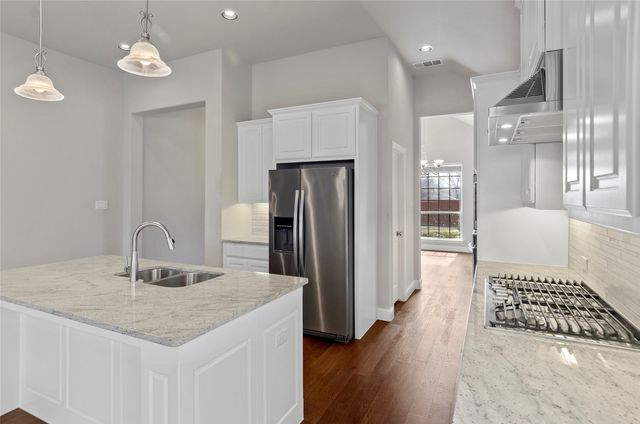 6408 Palo Alto Street, Mckinney, TX 75070