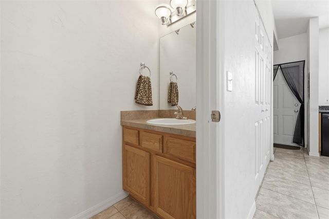 3890 SW 20TH AVENUE 1706, Gainesville, FL 32607