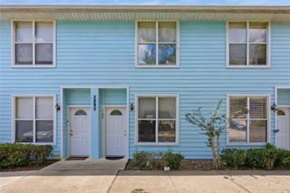 3890 SW 20TH AVENUE 1706, Gainesville, FL 32607