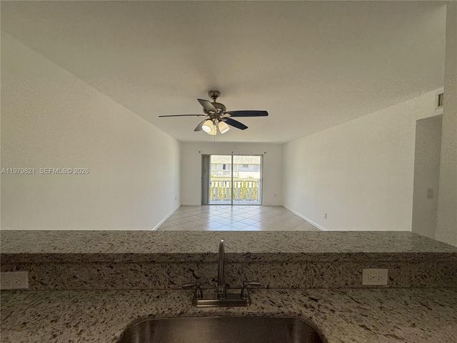 15201 NE 6th Ave C311, Miami, FL 33162