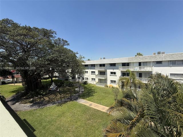 15201 NE 6th Ave C311, Miami, FL 33162