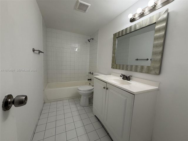 15201 NE 6th Ave C311, Miami, FL 33162