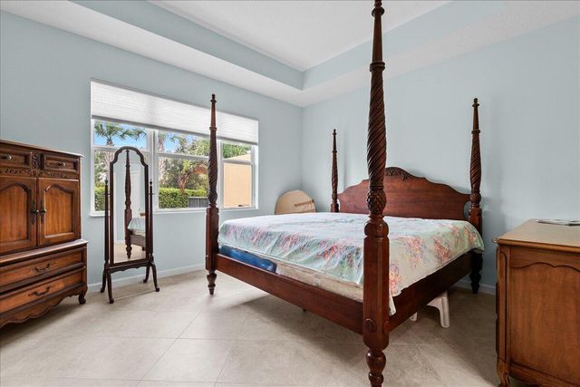 12842 SW Lake Fern Circle, Port St Lucie, FL 34987