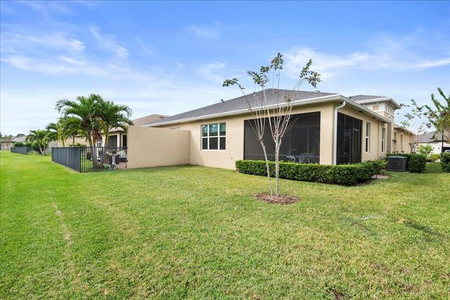 12842 SW Lake Fern Circle, Port St Lucie, FL 34987
