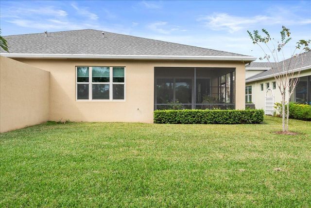 12842 SW Lake Fern Circle, Port St Lucie, FL 34987