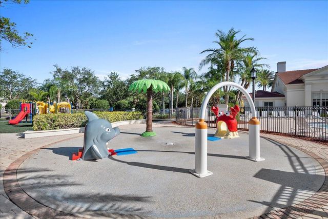 12842 SW Lake Fern Circle, Port St Lucie, FL 34987