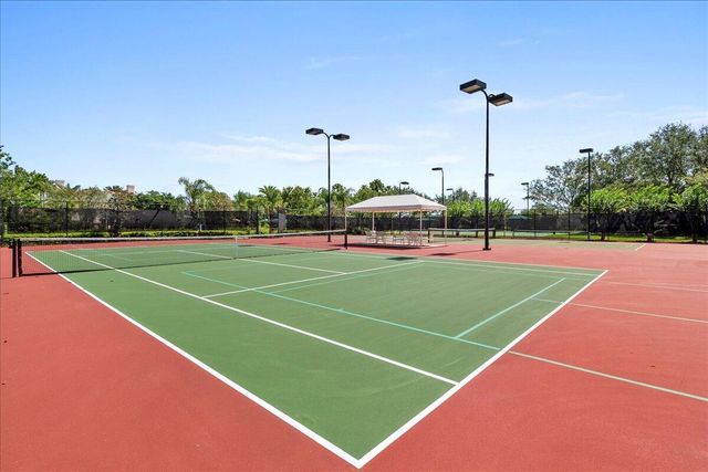 12842 SW Lake Fern Circle, Port St Lucie, FL 34987