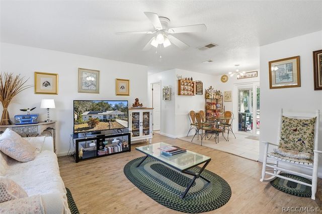 81 S ROSE Avenue, Beverly Hills, FL 34465