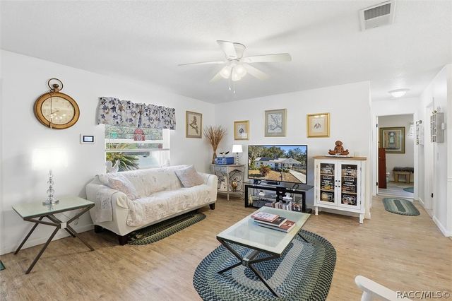 81 S ROSE Avenue, Beverly Hills, FL 34465