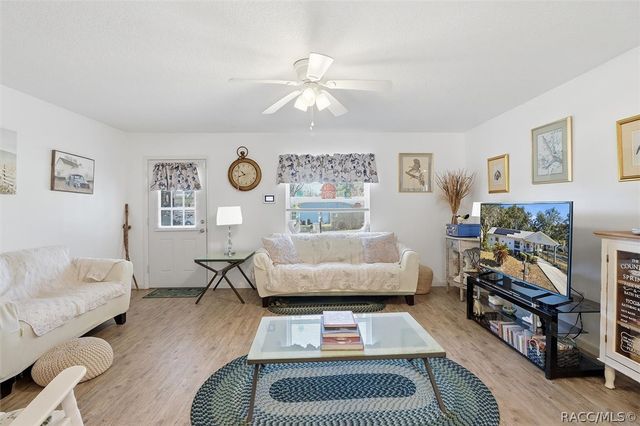 81 S ROSE Avenue, Beverly Hills, FL 34465