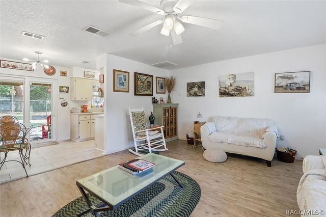 81 S ROSE Avenue, Beverly Hills, FL 34465