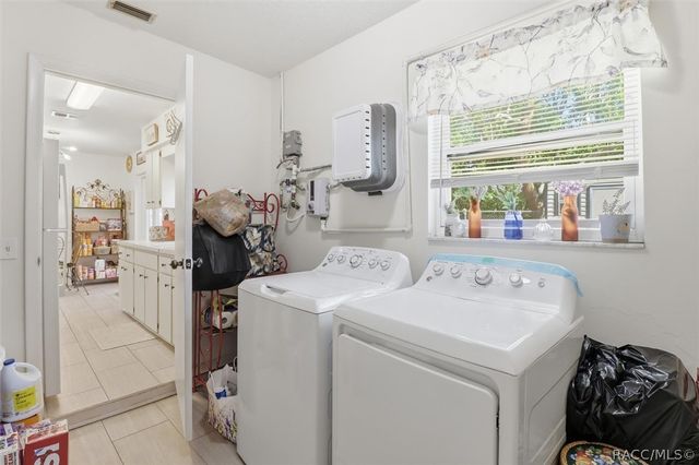 81 S ROSE Avenue, Beverly Hills, FL 34465