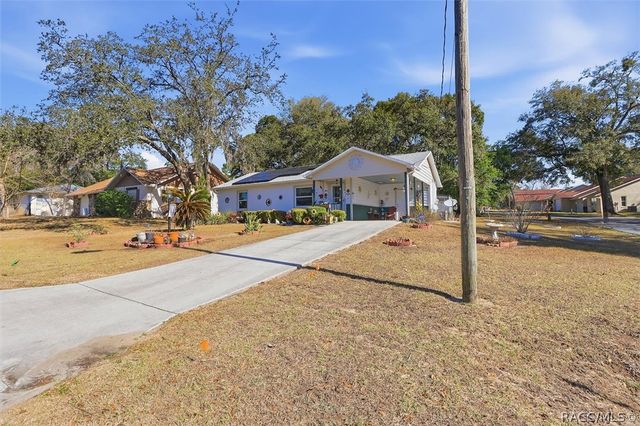 81 S ROSE Avenue, Beverly Hills, FL 34465