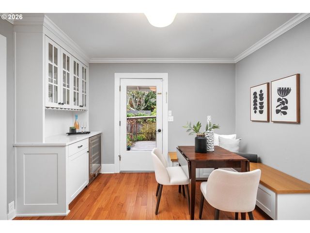 1923 Se 50TH Ave, Portland, OR 97215