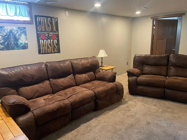 755 Chestnut Street, Dawson, MN 56232