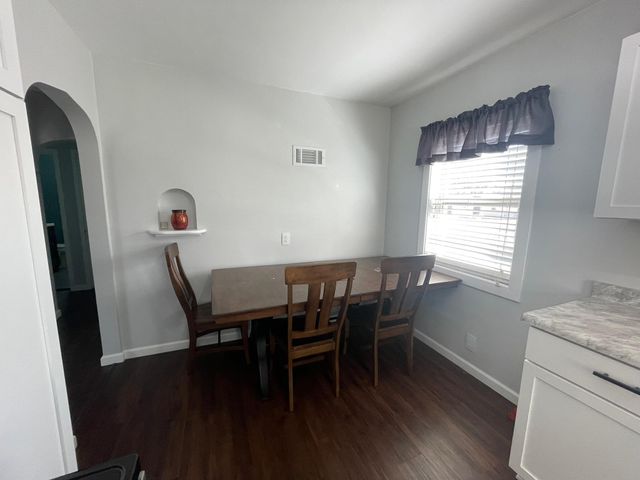 755 Chestnut Street, Dawson, MN 56232