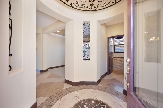 620 Castle Oaks Dr, Ione, CA 95640