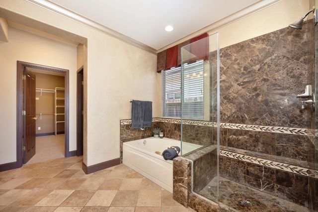 620 Castle Oaks Dr, Ione, CA 95640