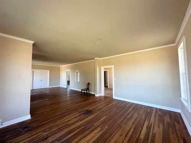 1406 E Main St., Atlanta, TX 75551