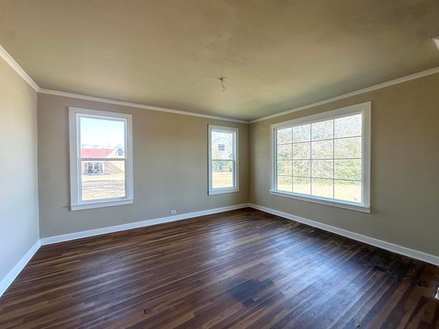 1406 E Main St., Atlanta, TX 75551