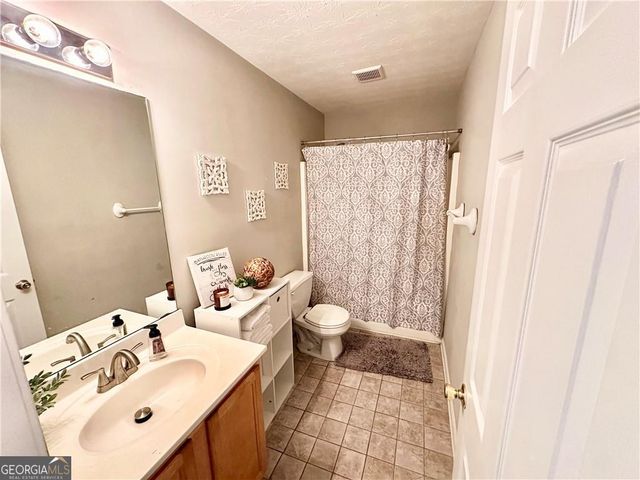 5502 Walnut Lane, Lithonia, GA 30038
