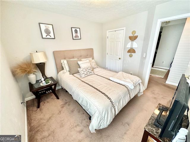 5502 Walnut Lane, Lithonia, GA 30038