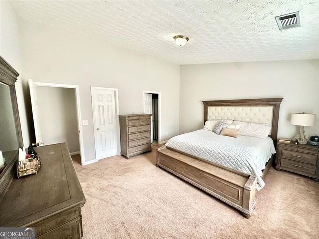 5502 Walnut Lane, Lithonia, GA 30038