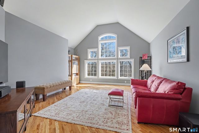 162 Britiani Road, Southbury, CT 06488