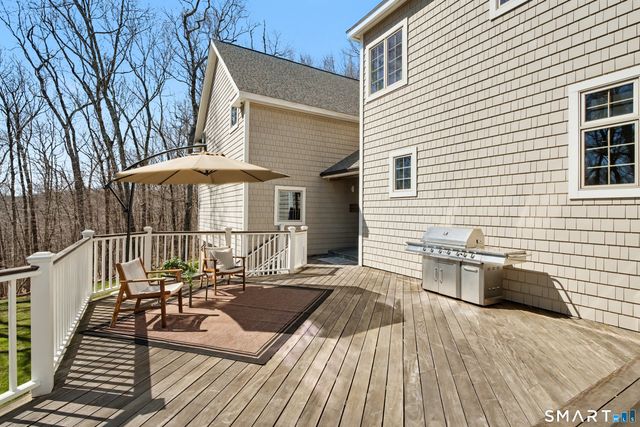 162 Britiani Road, Southbury, CT 06488