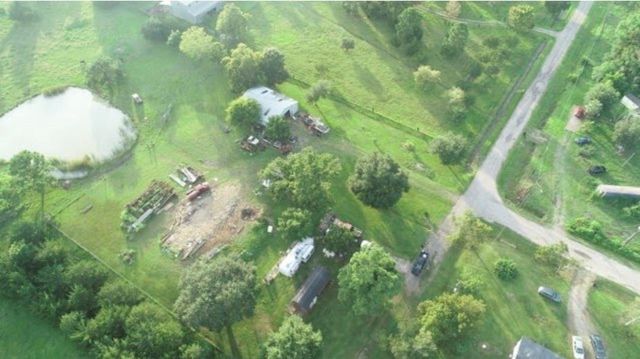 2106 1st Street, Liverpool, TX 77577