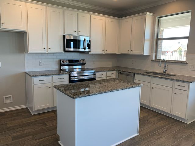 601 Long Prairie Drive, Royse City, TX 75189