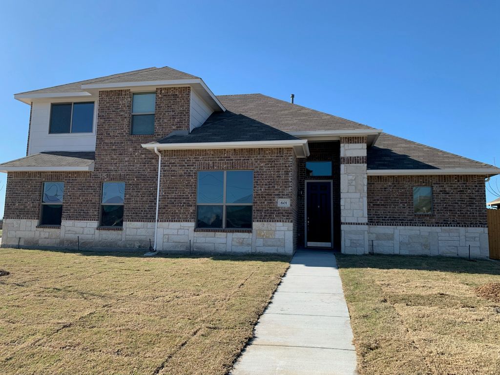 601 Long Prairie Drive, Royse City, TX 75189