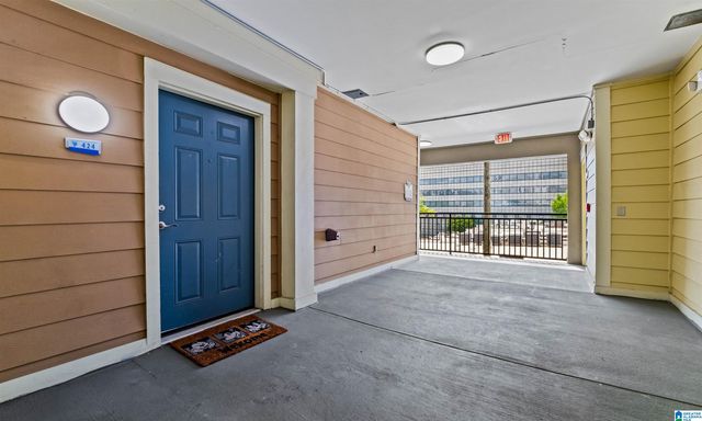 401 20th St S Apt 424, Birmingham, AL 35233