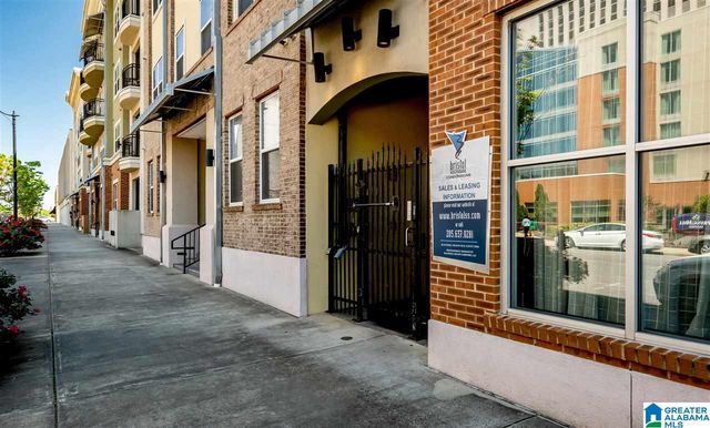 401 20th St S Apt 424, Birmingham, AL 35233
