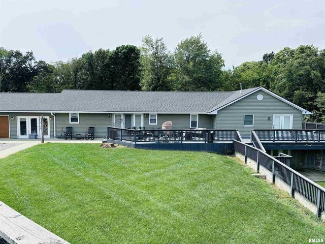 1292 CO Road 700 E Road, Carmi, IL 62821