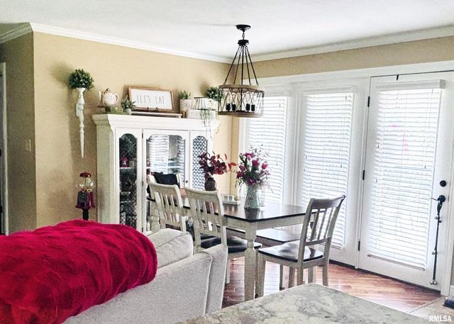 1292 CO Road 700 E Road, Carmi, IL 62821