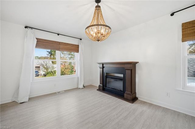 1337 Longwood DR, Norfolk, VA 23508