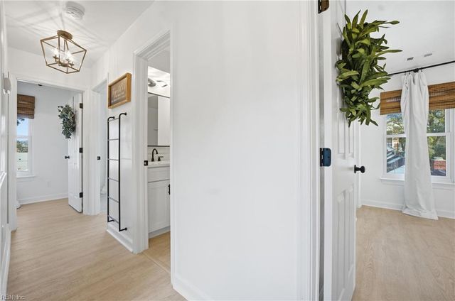 1337 Longwood DR, Norfolk, VA 23508